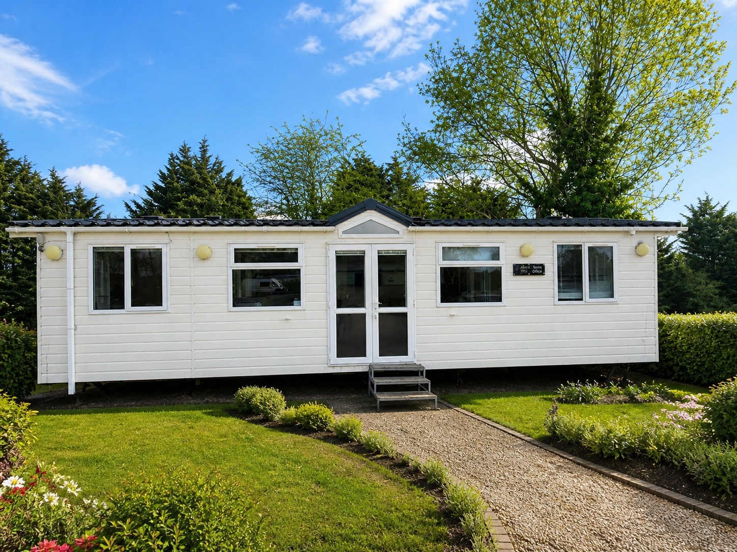 Bespoke Sales office, classroom portable building